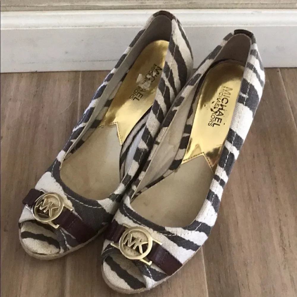 Michael Kors Safari Zebra Print Open Peep Toe Wedges Size 8.5